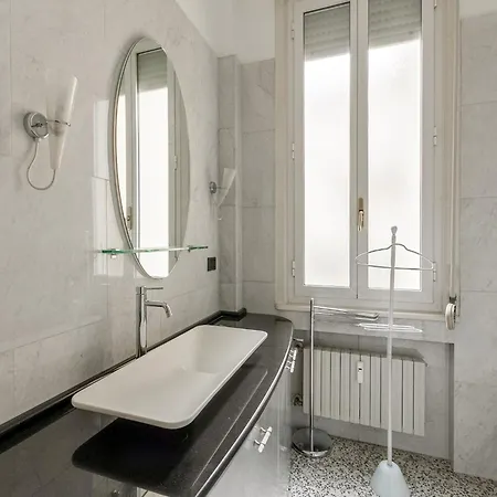 Διαμέρισμα Elegant Apartment Near Duomo *