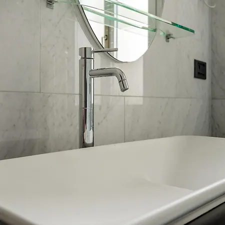 Elegant Apartment Near Duomo Μιλάνο