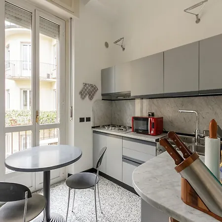 Elegant Apartment Near Duomo *