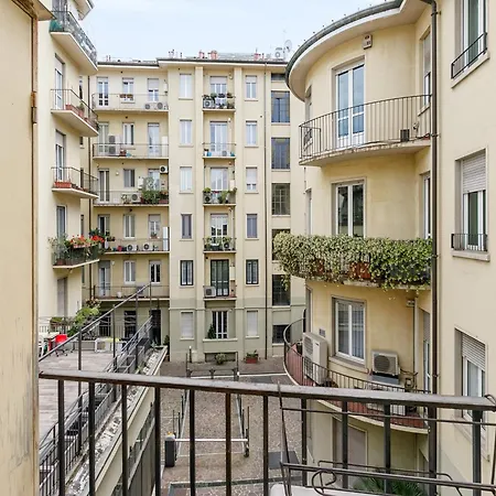Elegant Apartment Near Duomo Μιλάνο
