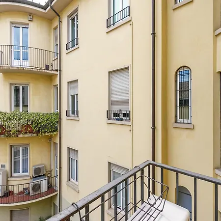 Elegant Apartment Near Duomo Διαμέρισμα Μιλάνο
