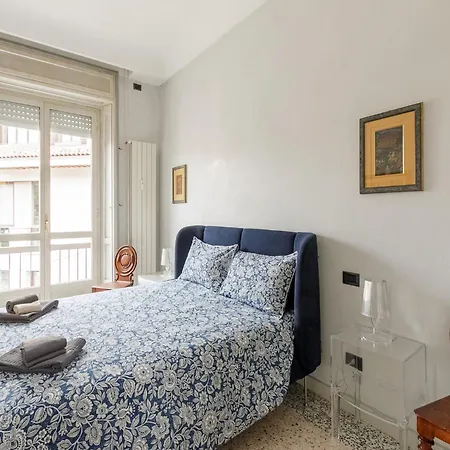 Διαμέρισμα Elegant Apartment Near Duomo Μιλάνο