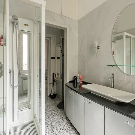 Elegant Apartment Near Duomo *